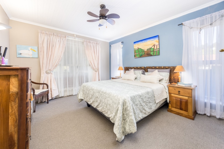 4 Bedroom Property for Sale in Vierlanden Western Cape